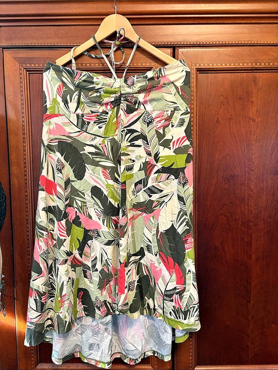 Patagonia Other - Patagonia Women's Floral Coverup Green Pink XL Like New